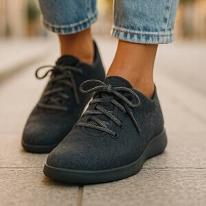 Allbirds Wool Runner Mizzles Women’s Size 9 Grey Black Washable